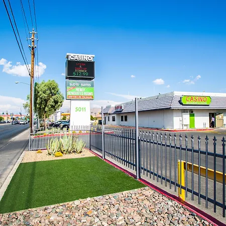 Siegel Slots And Suites-3